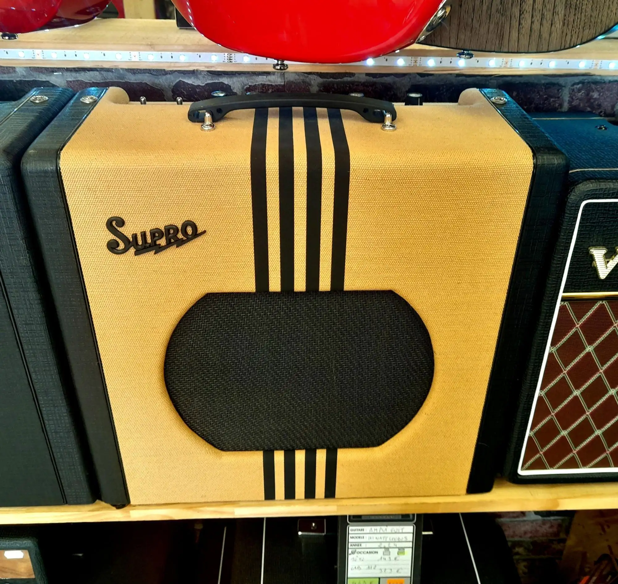 Magasin de musique Var marque supro